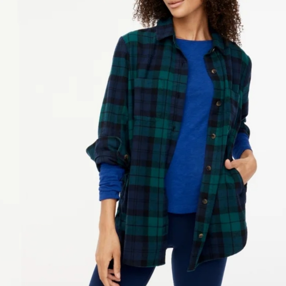 J. Crew Women' Boy Fit Navy Blue & Green Plaid  Long Sleeve Button Down Shirt XS - Picture 7 of 9